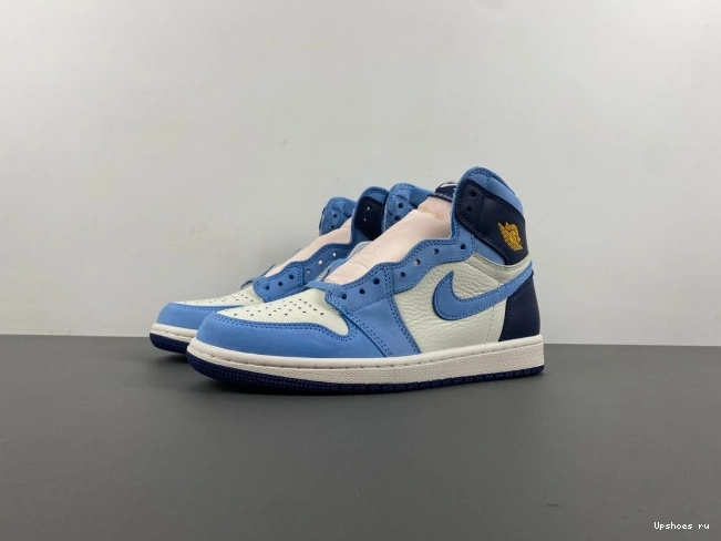 Flight in FD2596-400 High OG  1  Jordan First 0817
